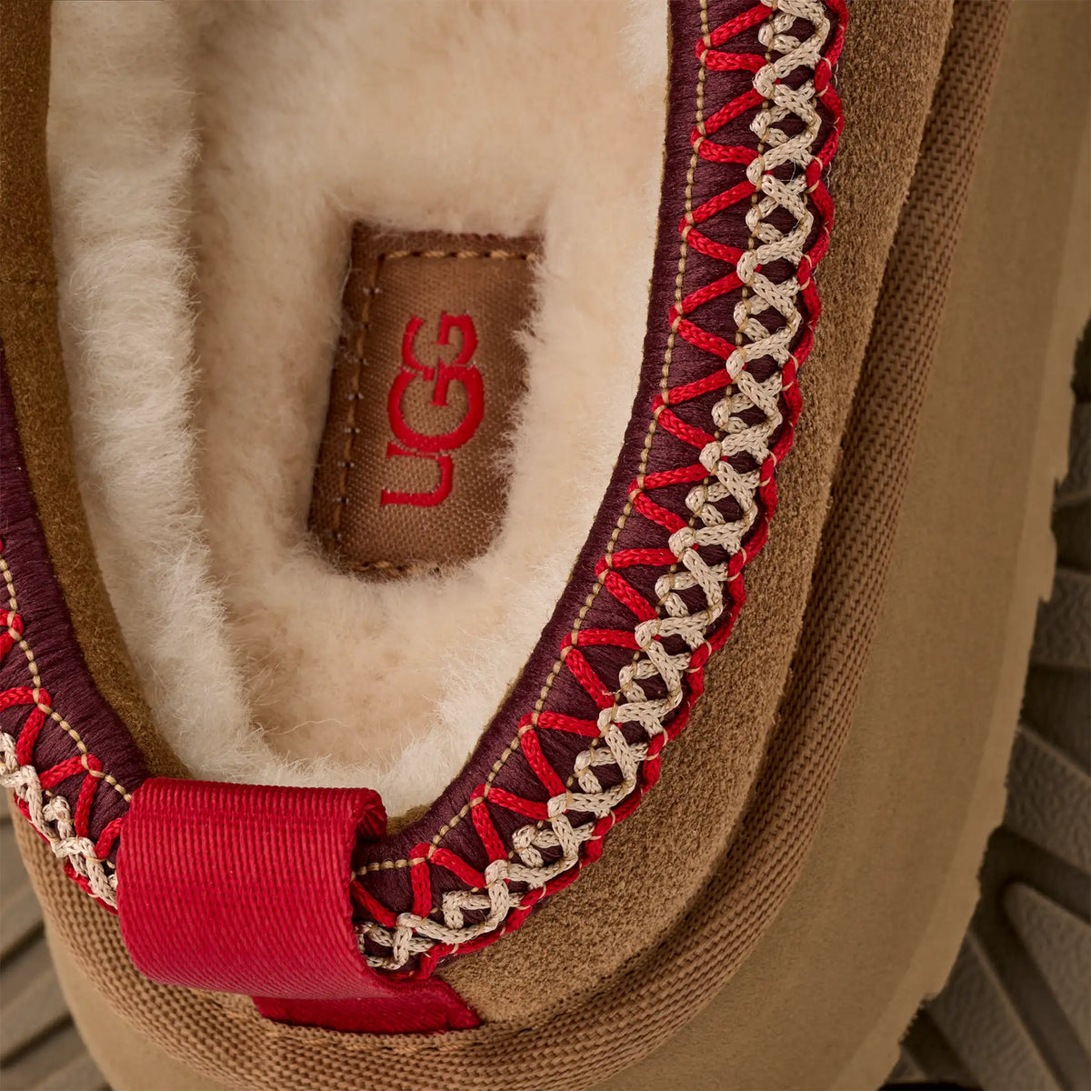 UGG Women's Tazz II – Chestnut