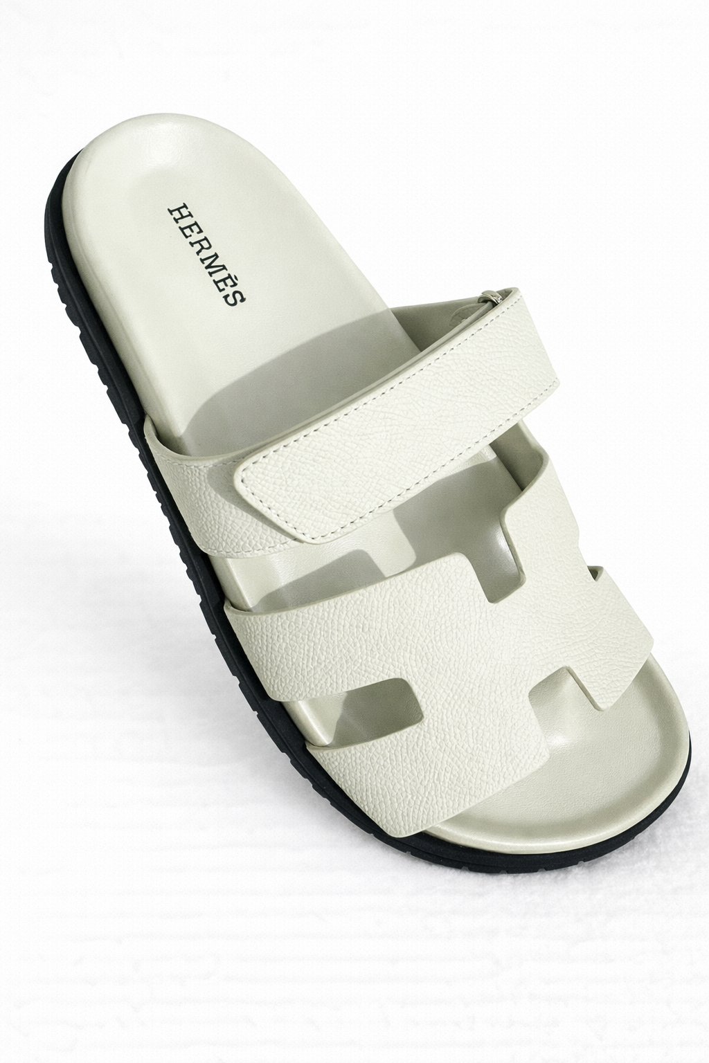 Hermès – Chypre Sandals
