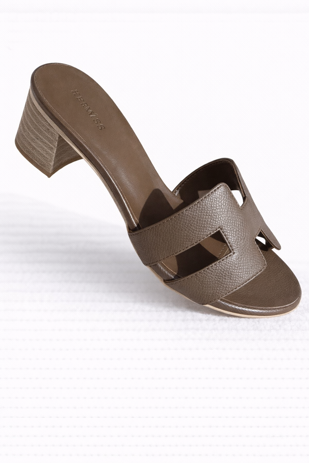 Hermès – Oasis Sandal