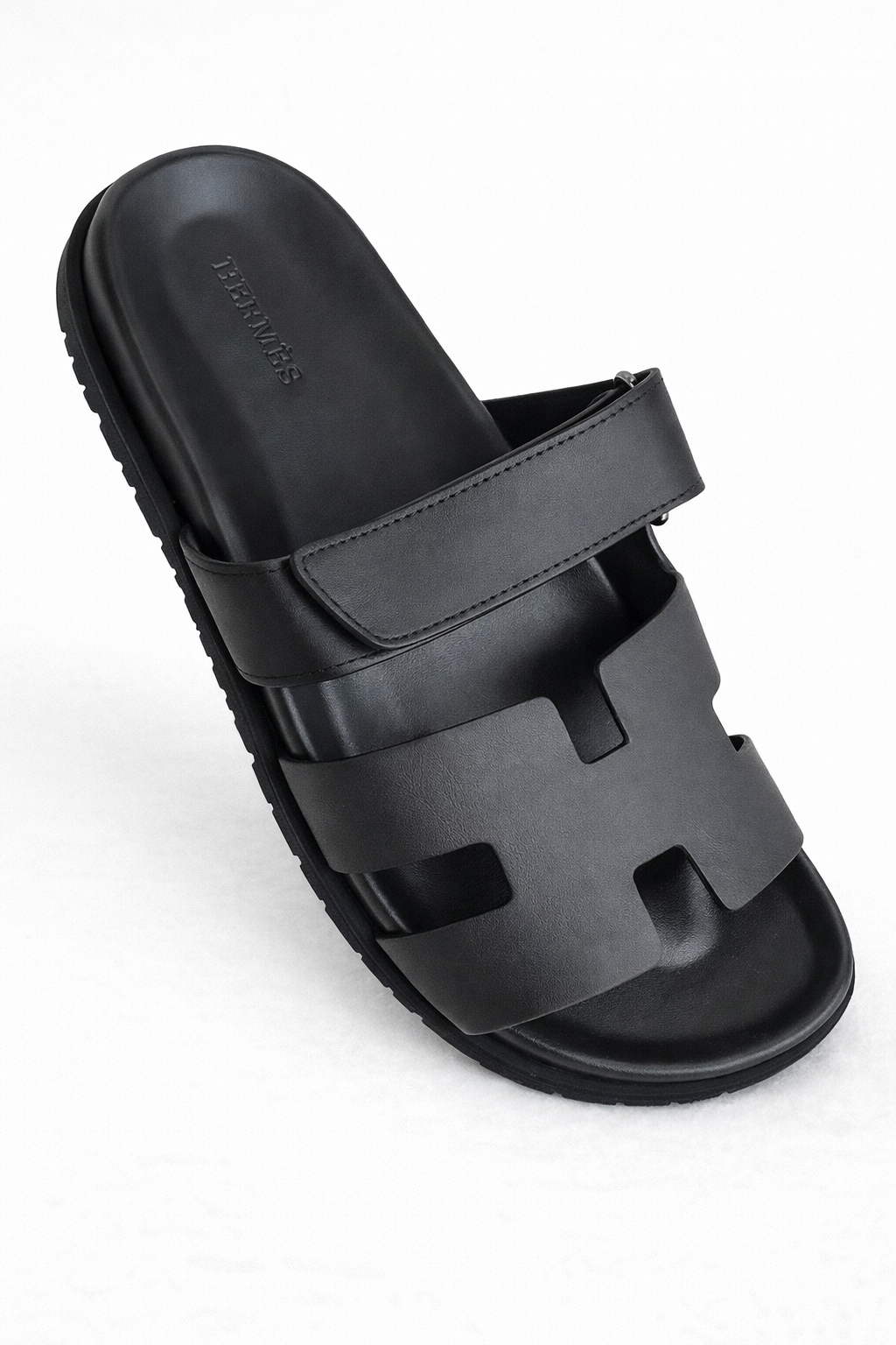 Hermès – Chypre Sandals