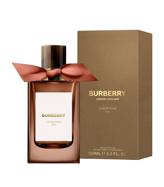 Burberry – Tudor Rose